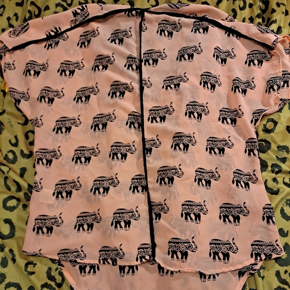 Coral Elephant Blouse - Picture 2 of 2